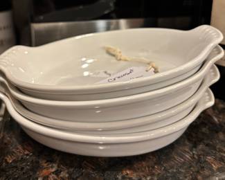 Le Creuset individual oval au gratin dishes ( 4 available )