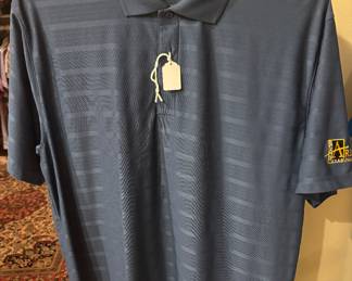Men’s Gray Knit Short Sleeve Polo by Port Authority
Size Large