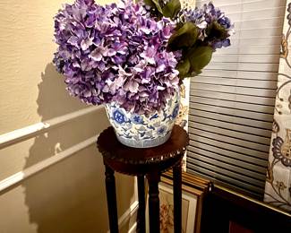 • Plant Stand (2 available)
• Silk Hydrangeas in Blue & White Ceramic Pot