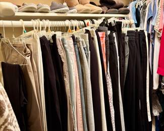 Womens Pants / Leggings / Uggy Boots