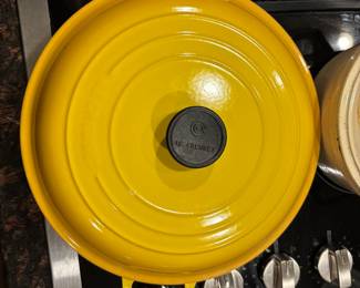 Le Creuset Enameled Cast Iron Signature French Oven In Yellow