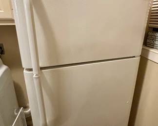 Frigidaire top-freezer refrigerator