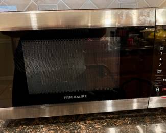Frigidaire Microwave