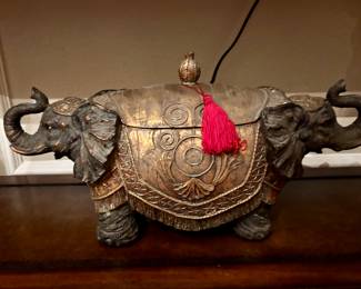 Large Vintage Siamese Twin Two- Headed Trinket Box Figurine