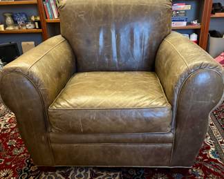 Comfy Leather Arm Chair