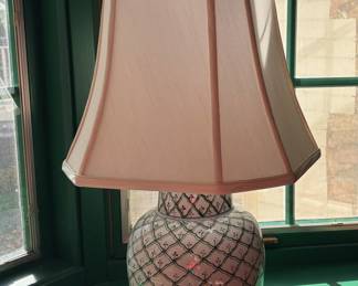 26. Ginger Jar Lamp (25"h)