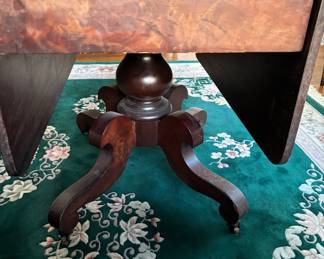 5. Vintage Dropleaf Pedestal Table (40" x 24" x 30") (2-16" leaves)