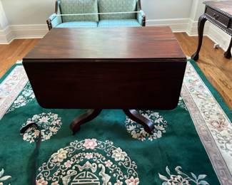 5. Vintage Dropleaf Pedestal Table (40" x 24" x 30") (2-16" leaves)