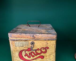 32. Vintage Cinco Handy Humidor (4"h)