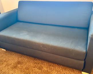 Pull out, Sleeper Cushion loveseat