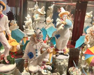 collector porcelain clown figurines
All 4 for $100