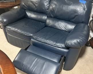 Navy blue two seat recliner loveseat $145