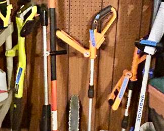 Various power yard tools. 