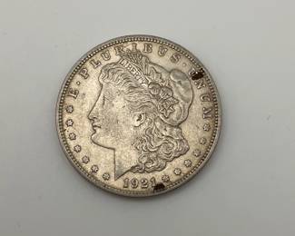1921 US Morgan Silver Dollar
