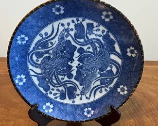 C61 - $40. 1960s Meji Japanese Igezara Platter. Measures 9.75" diameter.