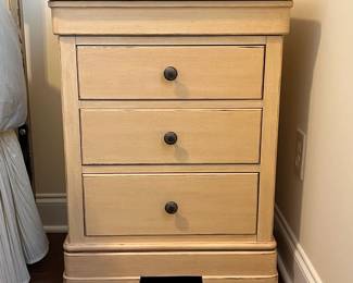 C14 - $150. PAIR of Stanley Nightstands. Measures 24" wide x 18" deep x 31" tall. All drawers slide - they look brand new!