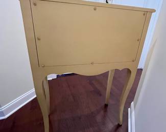 C4 - $375. Somerset Bay "Kittery Console". Measures 32.5" x 14" x 42.5" tall. Drawers slide - lovely piece!