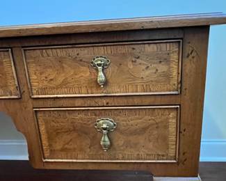 C3 - $500. Henredon Desk. Measures 49" x 26" x 30.5" tall. Very good vintage condition. All drawers slide. No big scratches or dents. Back is finished and beautiful and can face out. 
