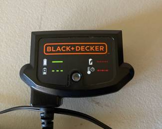 C116 - $35. Black & Decker Cordless Blower w/ battery charger WORKS!