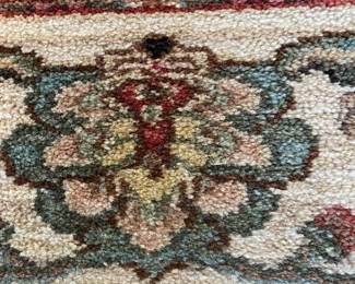 C95 - $125. Karastan Ashara "Agra". Wool Throw Rug. Measures 30" x 48". 