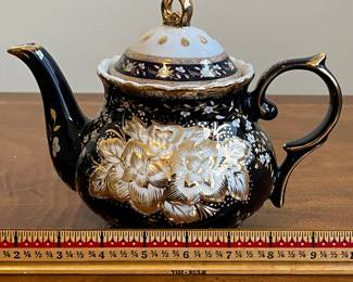 C84 - $45. Vintage Thun Czech 24kt gold painted Cobalt Tea Set. "Original Cobalt"