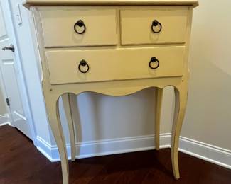 C4 - $375. Somerset Bay "Kittery Console". Measures 32.5" x 14" x 42.5" tall. Drawers slide - lovely piece!