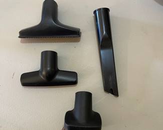 C117 - $40. Eureka The Boss Model 3670 w/ attachments