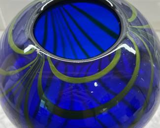 C86 - $25. Murano Style Art Glass Vase. Measures 9" tall. Has some scratches. 