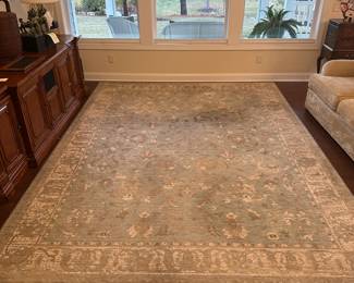 C23 - $75. Karastan Titanium 9'4" x 12' 9". New Zealand Wool & Viscose Pile. ***Not typical Karastan quality and the rug has significant wear spots almost down to the base. See photos. 