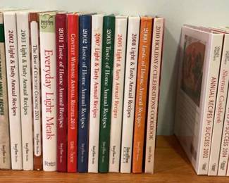 Duo Collection of Taste of Home Weight Watchers Recipe Books 