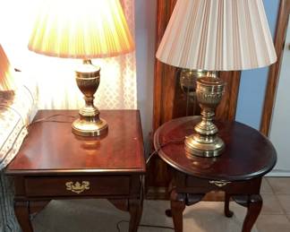 Two End Tables 2 Lamps