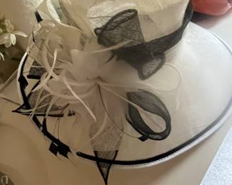 Derby Bonnet