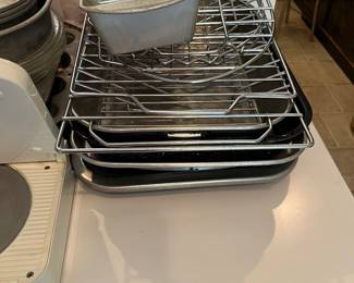 Roasting Pans and Grates