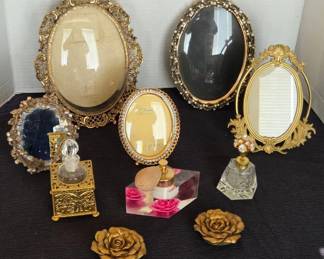 Retro Vintage Vanity Items