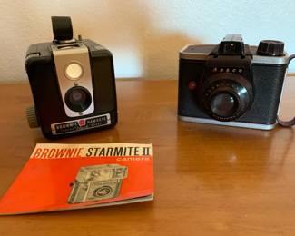 Kodak Brownie Hawk Eye, Ansco Cameras Tasco Binocular
