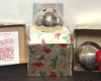 1976 Bicentennial Wallace Xmas Bells