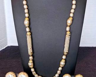 Vintage Miriam Haskell Pearls