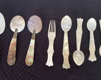 Antique Mother Of Pearl Caviar Spoons