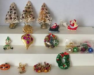 Vintage Christmas Bottle Brush Trees Pins 