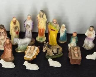 Chalk Nativity Figurines Made In Italy