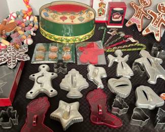 Vtg Newer Candy  Gingerbread Xmas Decor