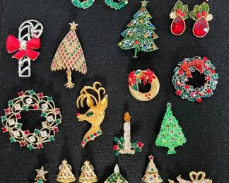 Vtg Xmas Pins Corocraft, Tancer Li 