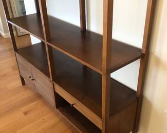 Side view of Planner Group shelf 