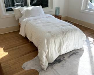 This is a twin size air mattress. Comfortor and rug also for sale.SOLD