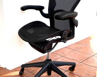 Herman Miller Aeron Chair
