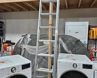 28 foot extension ladder