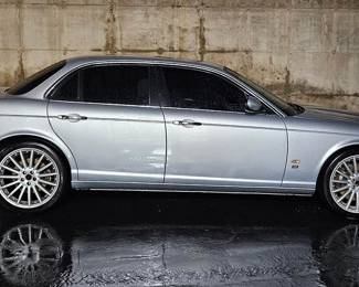 2006 Jaguar XJR pristine condition