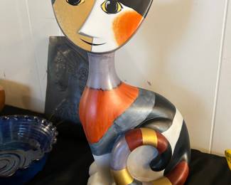 Large Rosina Wachtmeister "Garibaldi"  porcelain cat figurine by Goebel.