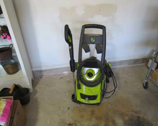 Sunjoe pressure washer. Like new.