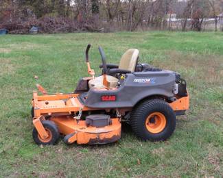 Skagg Freedom Z model SFZ52-21FR , 52" cut. Purchased new April 2014, 1293 hours. Roll bar and grass shoot included, not pictured.